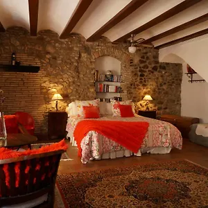 https://casa-matilda-bed-and-breakfast.topcostabravahotels.com